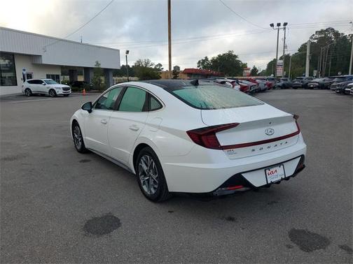 2022 Hyundai SONATA SEL