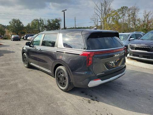 2026 Kia Carnival LXS