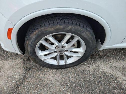 White Knuckle Clearcoat 2023 Dodge Durango GT Plus