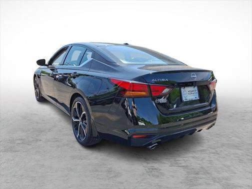 2024 Nissan Altima SR FWD