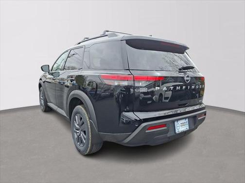 2025 Nissan Pathfinder SV 4WD