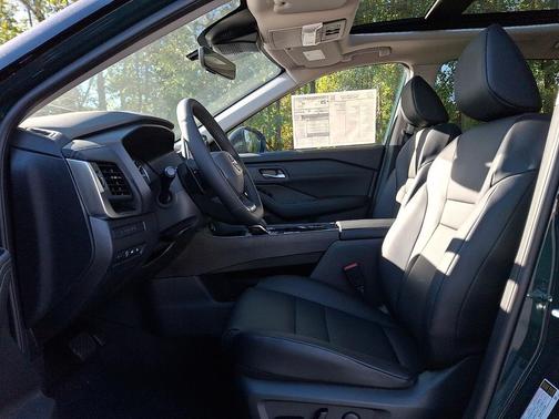 Super Black 2027 Nissan Rogue Dark Armor