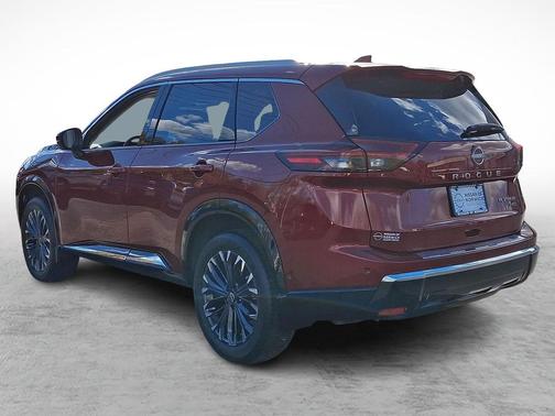 2024 Nissan Rogue Platinum