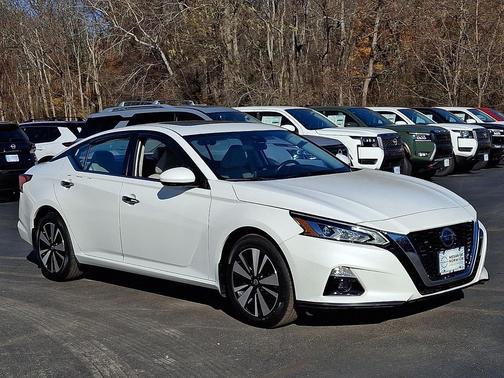 2021 Nissan Altima 2.5 SL