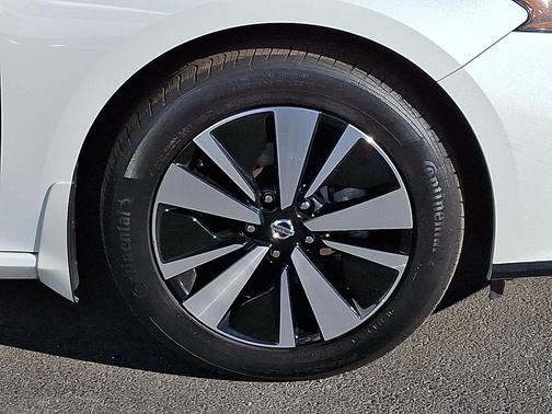 2021 Nissan Altima 2.5 SL