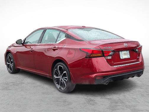 2023 Nissan Altima SR Intelligent AWD
