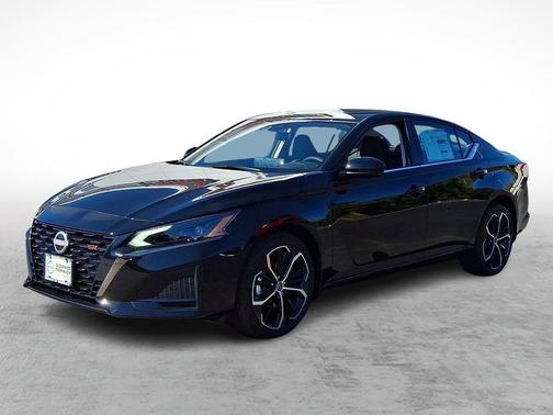 2025 Nissan Altima SR AWD