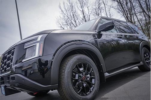 2025 Nissan Armada PRO-4X 4WD