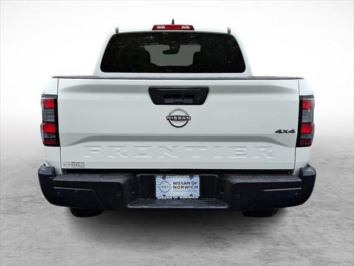 2023 Nissan Frontier S