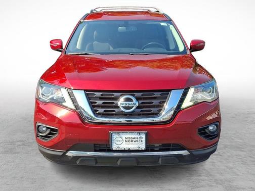2019 Nissan Pathfinder SV