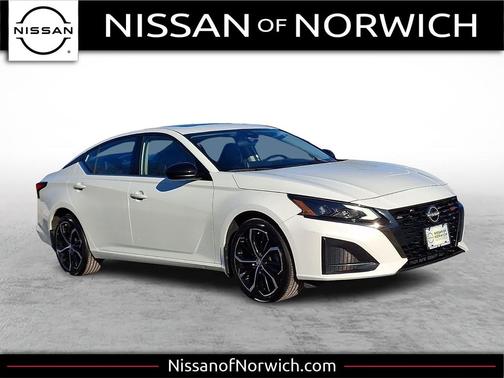 2023 Nissan Altima SR Intelligent AWD