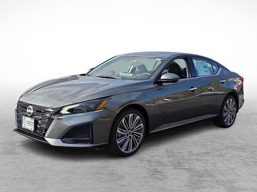 2025 Nissan Altima SL AWD