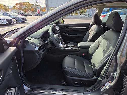 2025 Nissan Altima SL AWD