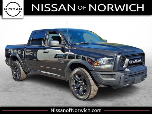 2024 RAM 1500 Classic Warlock Crew Cab 4x4 5'7' Box