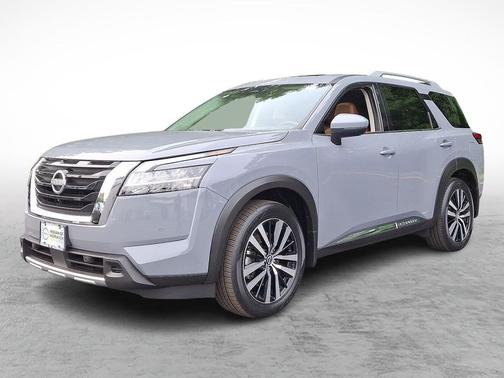 2023 Nissan Pathfinder Platinum 4WD