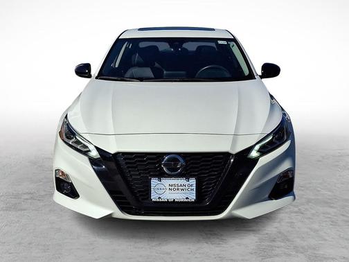 2022 Nissan Altima SR Intelligent AWD