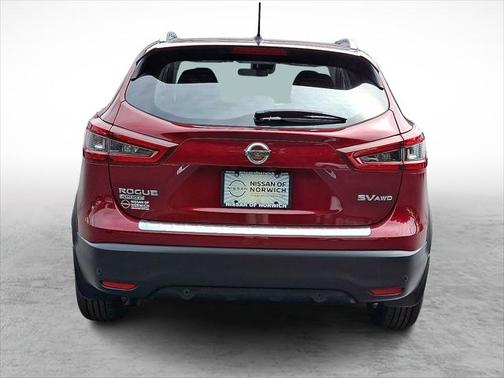 2022 Nissan Rogue Sport SV