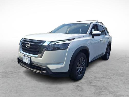 2025 Nissan Pathfinder SV 4WD