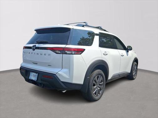 2025 Nissan Pathfinder SV 4WD