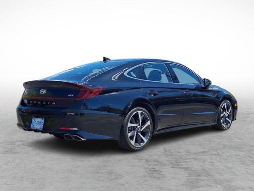 Onyx Black 2023 Hyundai SONATA SEL Plus