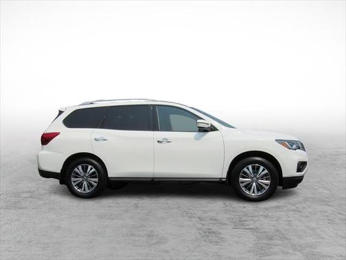 2020 Nissan Pathfinder S 4WD