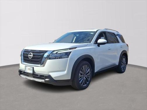 2025 Nissan Pathfinder SL 4WD