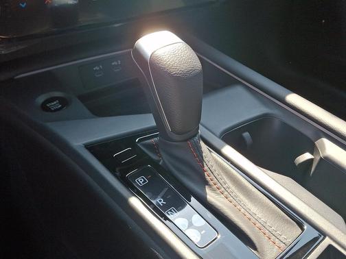 Scarlet Ember Tintcoat 2026 Nissan Sentra SR
