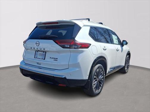 2025 Nissan Rogue Platinum