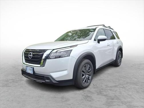 2025 Nissan Pathfinder SV 4WD
