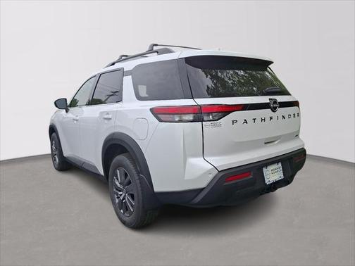 2025 Nissan Pathfinder SV 4WD