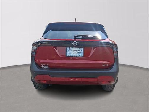2025 Nissan Kicks SV