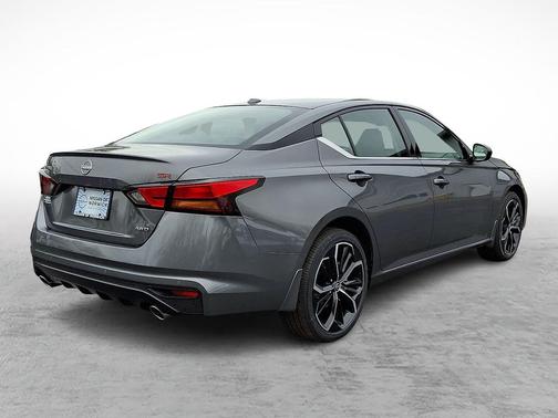 2025 Nissan Altima SR AWD