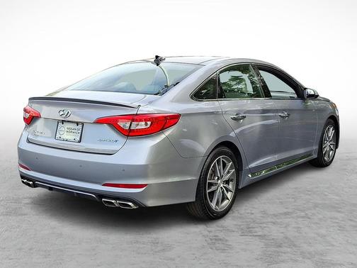 2015 Hyundai SONATA Sport 2.0T