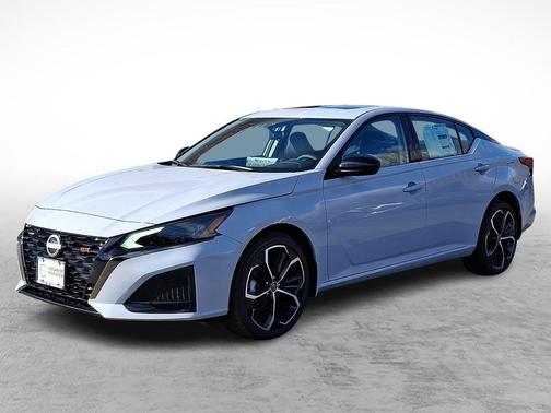 2025 Nissan Altima SR AWD