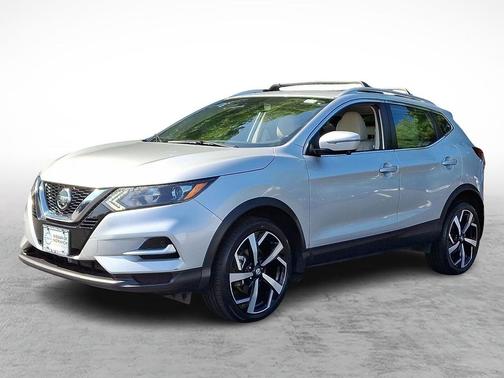 2022 Nissan Rogue Sport SL