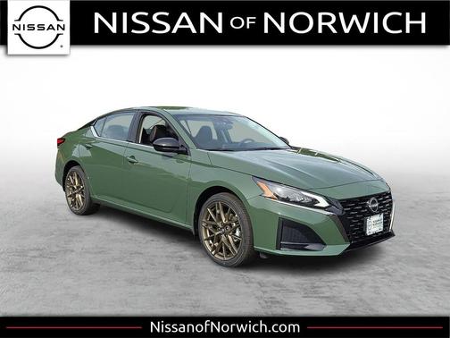 2025 Nissan Altima SR AWD