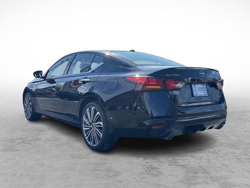 2024 Nissan Altima 2.5 SL