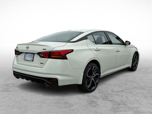 2025 Nissan Altima SR AWD