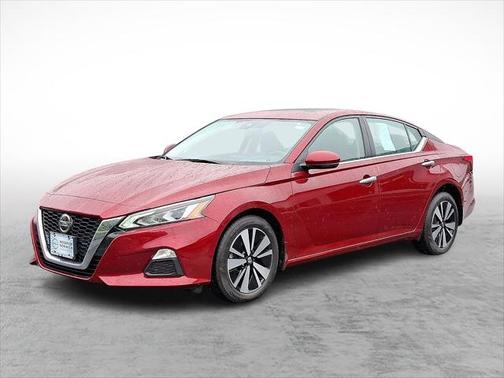 2022 Nissan Altima 2.5 SV