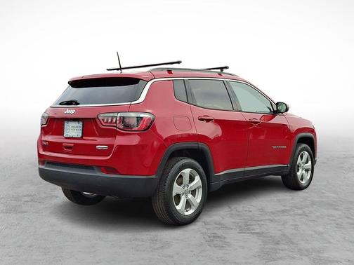 Redline Pearlcoat 2017 Jeep New Compass Latitude