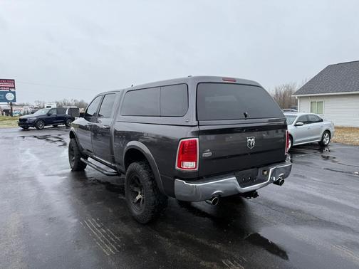2016 RAM 1500 Laramie