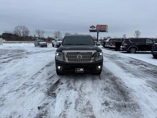 2017 Nissan Titan Platinum Reserve