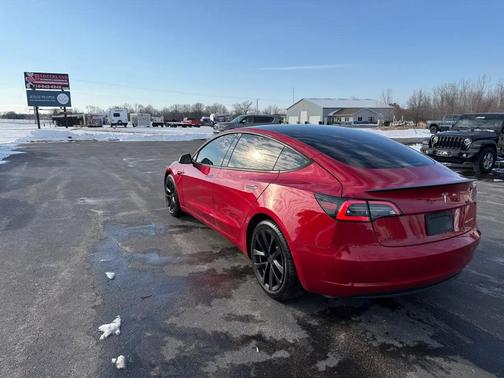 2022 Tesla Model 3 Long Range