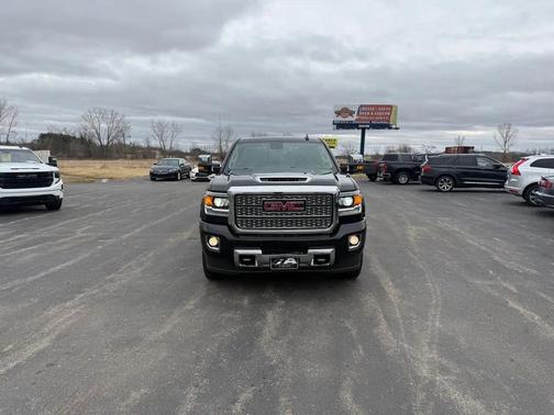 Onyx Black 2018 GMC Sierra 2500 Denali