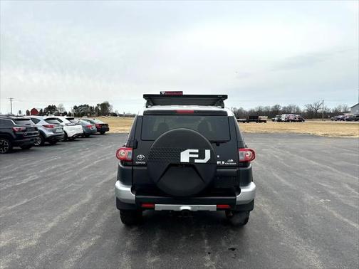 2012 Toyota FJ Cruiser Base