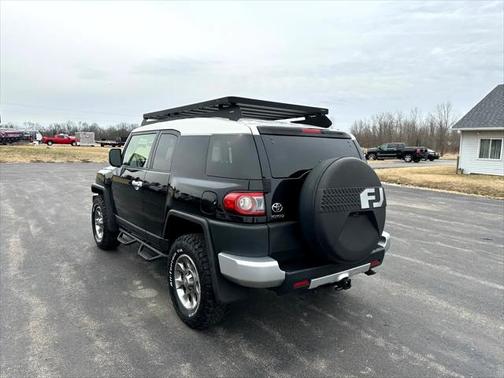 2012 Toyota FJ Cruiser Base