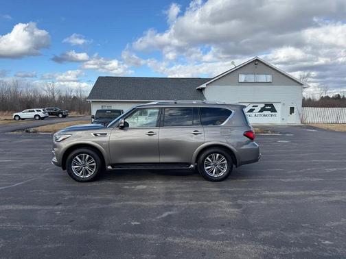 2018 INFINITI QX80 Base