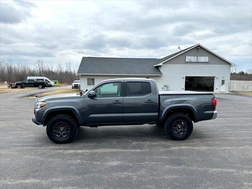 2018 Toyota Tacoma SR5
