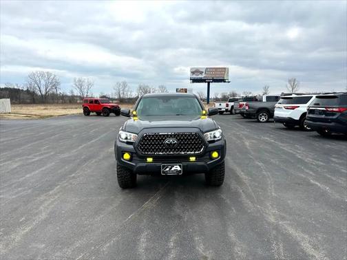 2018 Toyota Tacoma SR5