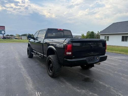 2017 RAM 2500 Laramie Mega Cab 4x4 6'4' Box